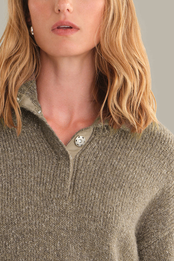 525 America Wren Snap Front Henley Mushroom Melange detail