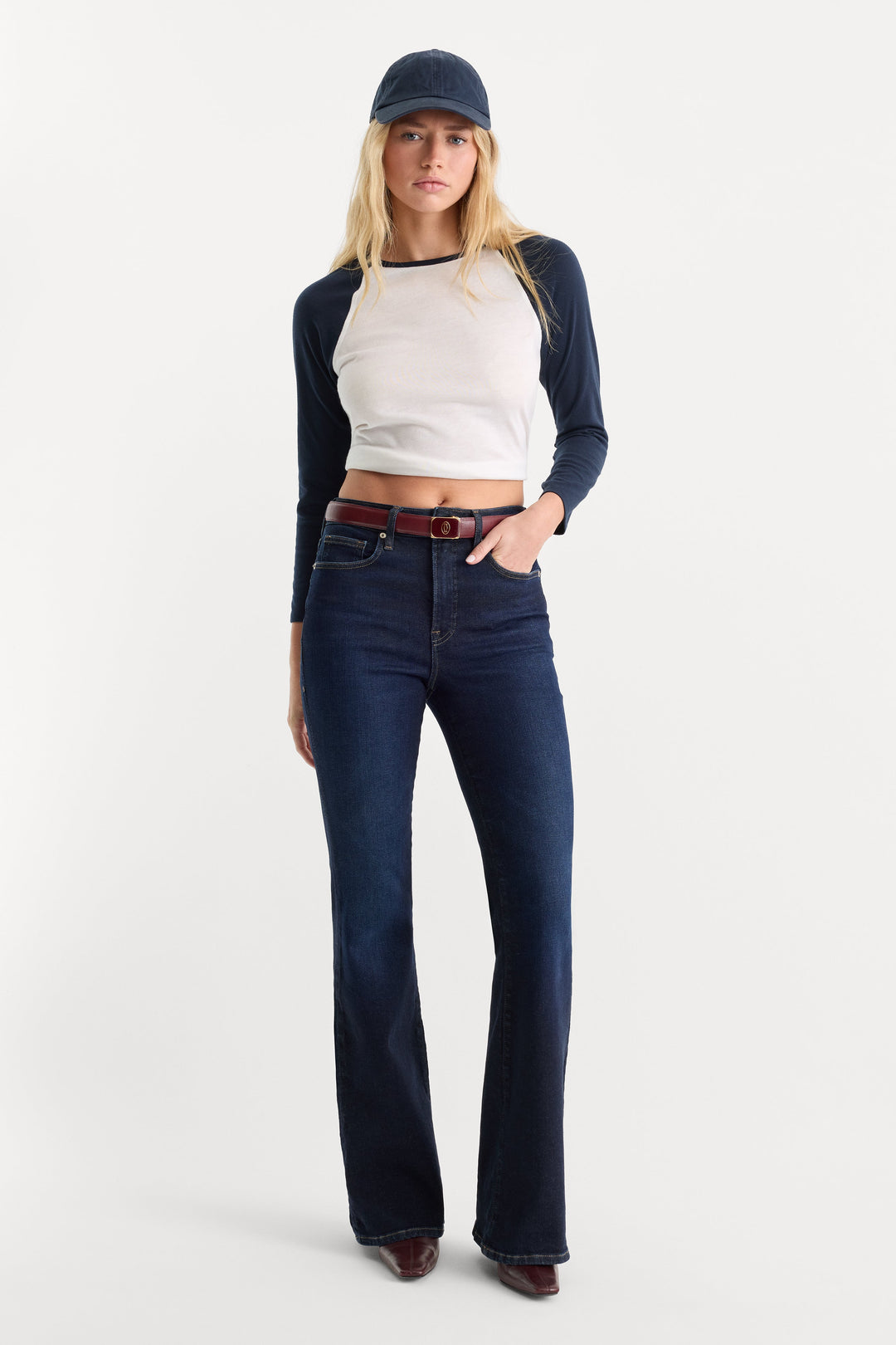 Soft Tech Good Legs Flare in Indigo 1308, full body