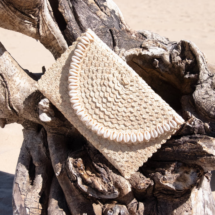 Straw Clutch - Off White with Cowrie Shell Trim