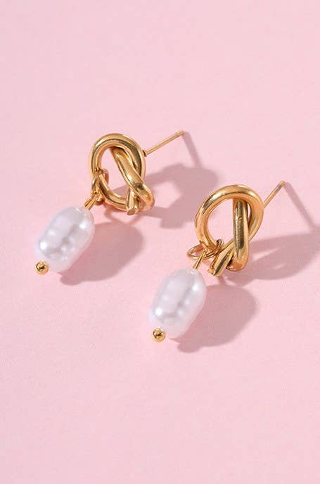 Pearl Drop Earrings - Gold