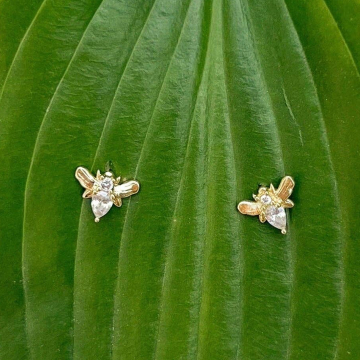 Sparkling Bee Stud Earring