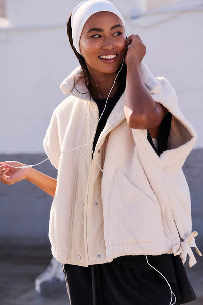 Scout It Out Fleece Vest - Birch Ivory