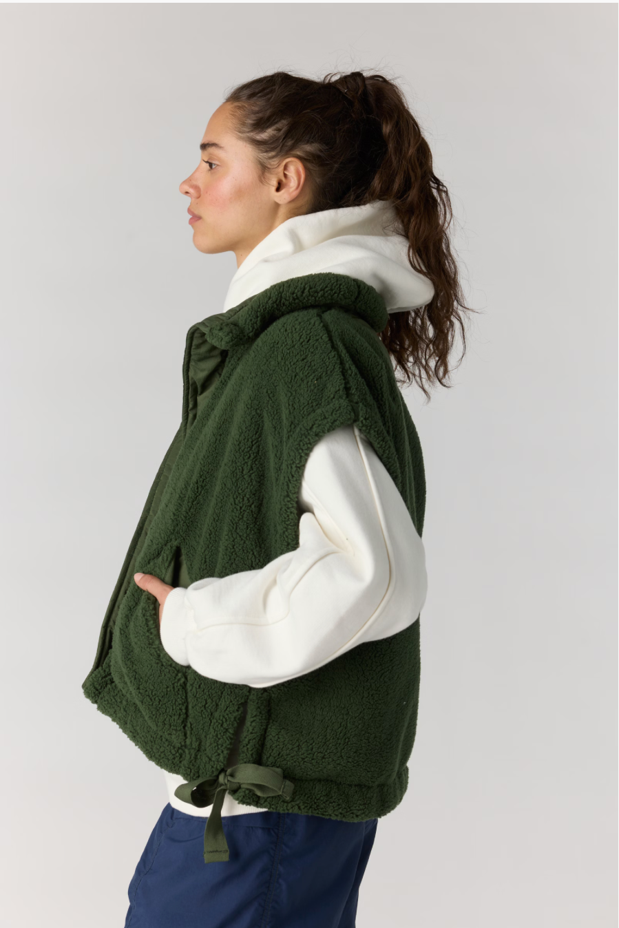 Scout It Out Fleece Vest - Ivy