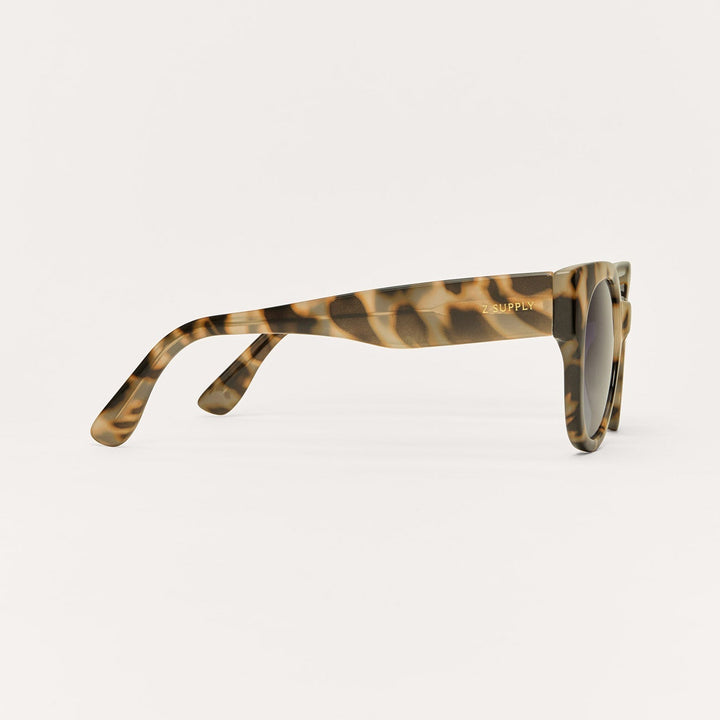 Z Supply Lunch Date Sunglasses in Dark Tort Gradient - side