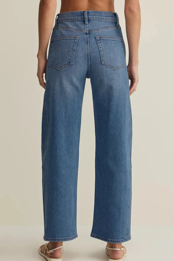 Luna High Rise Bowed Crop - Eternity