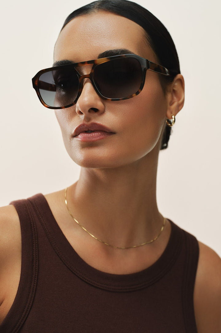 After Hour Sunglasses - Dark Tort Gradient