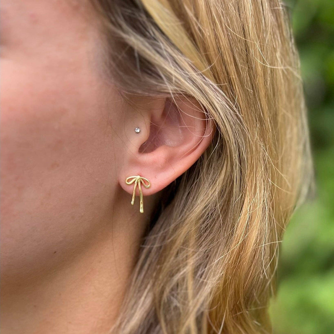 The Ribbon Earrings: Yellow Gold