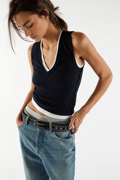 Neria V-neck Tank Top - Black