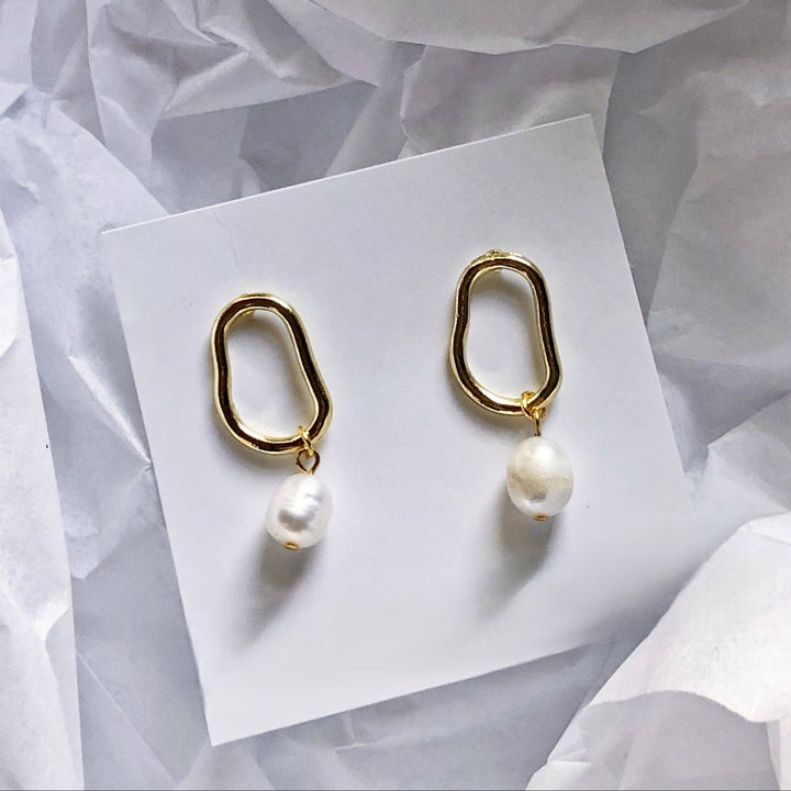 Aria Pearl Earring