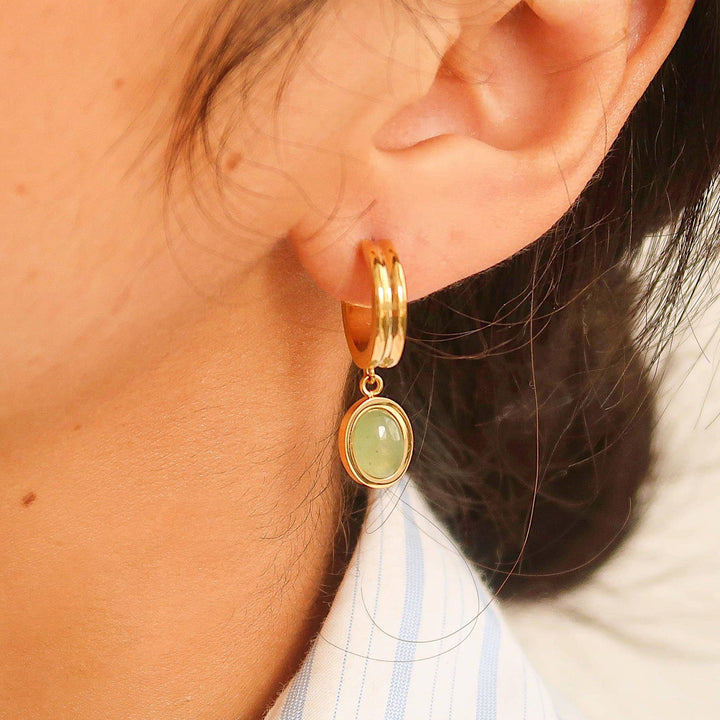 Whitnee Round Stone Dangle Earring