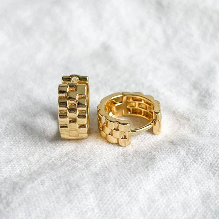 Geometric Huggie Hoop