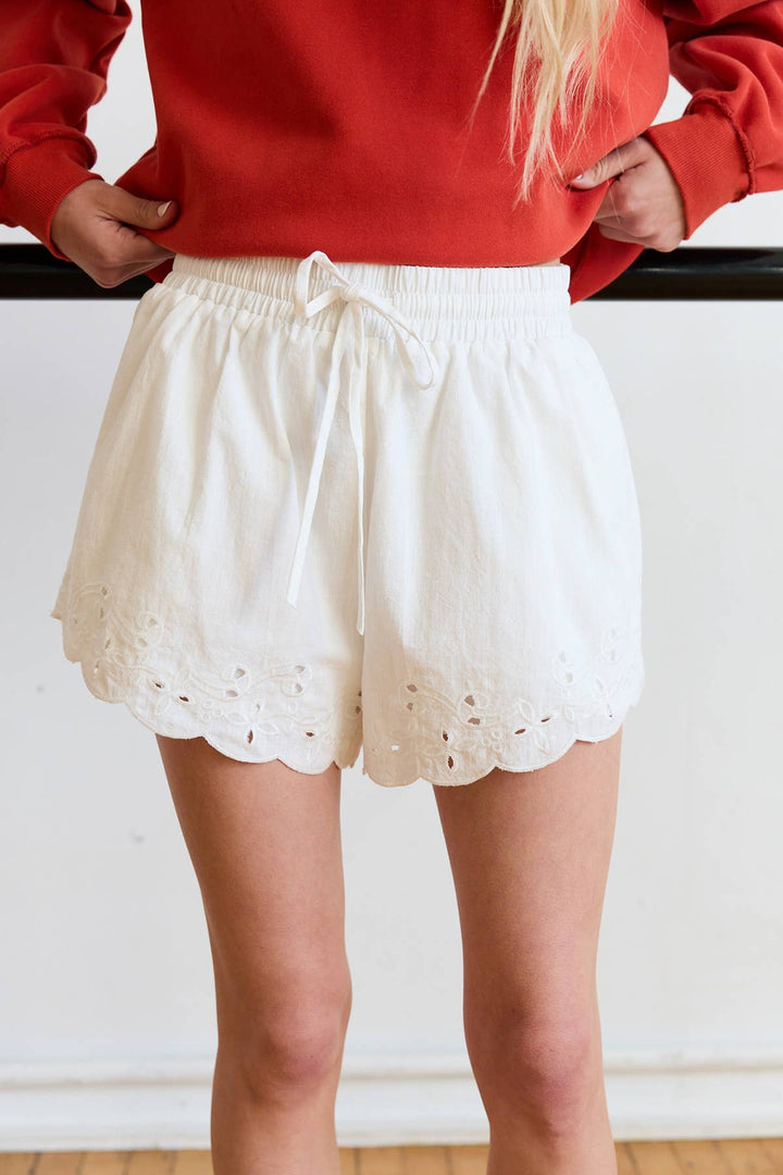 Sophie Scallop Shorts - White