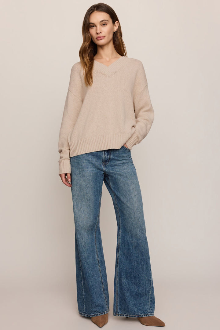 Cloud Spun V-Neck Sweater - Frosted Pearl