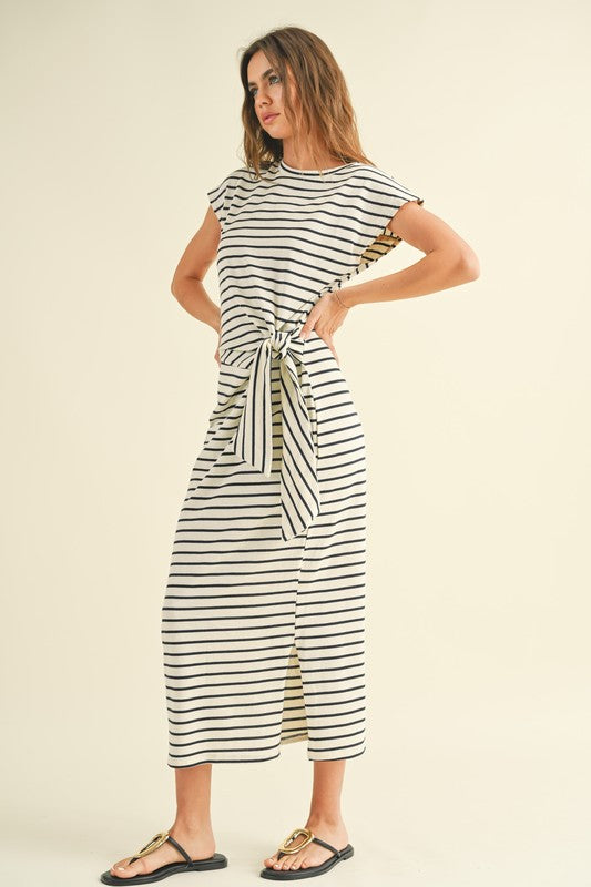 Matilde Side Knot Dress - White/Navy