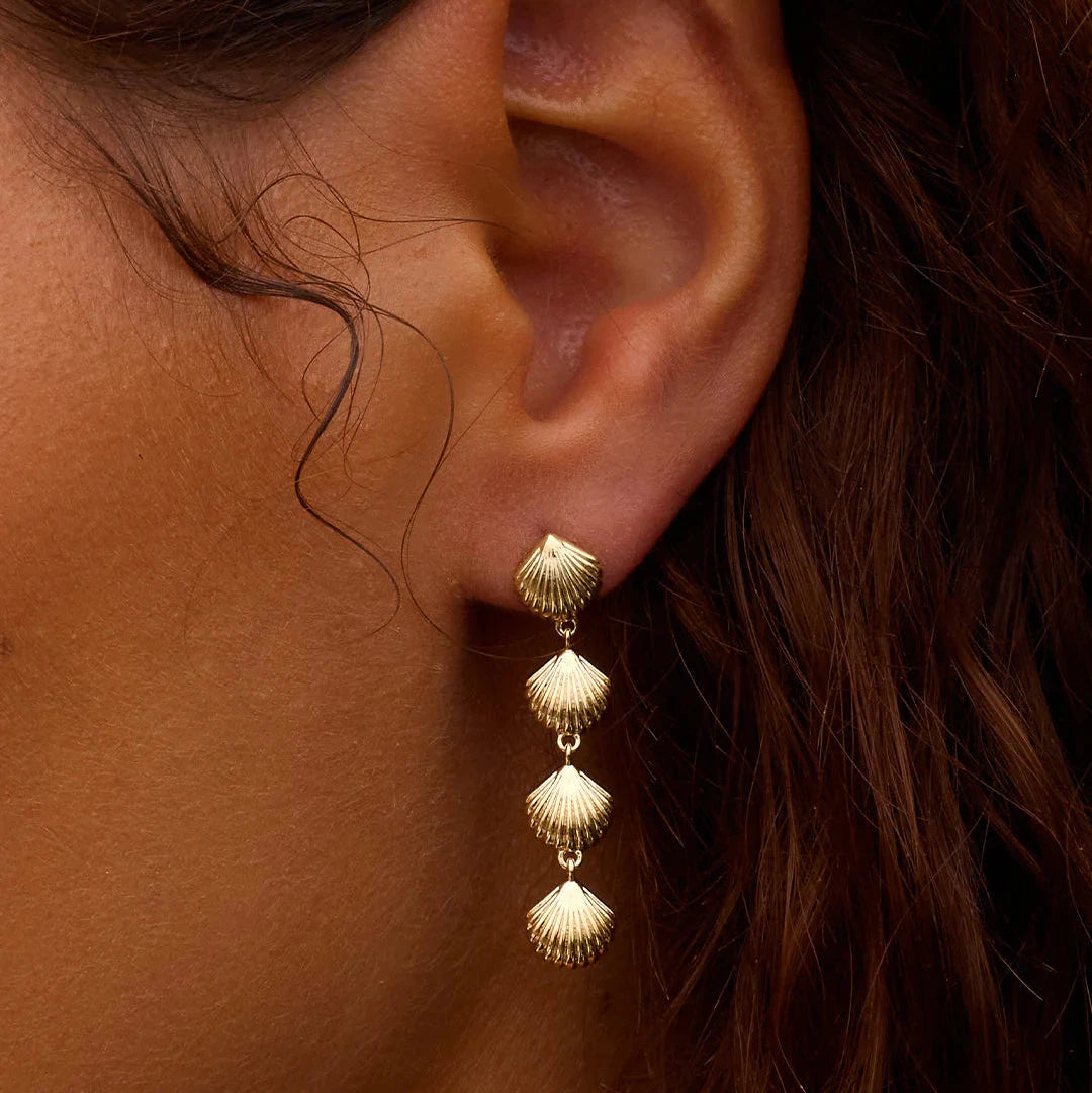 Scallop Mini Drop Earrings - Gold