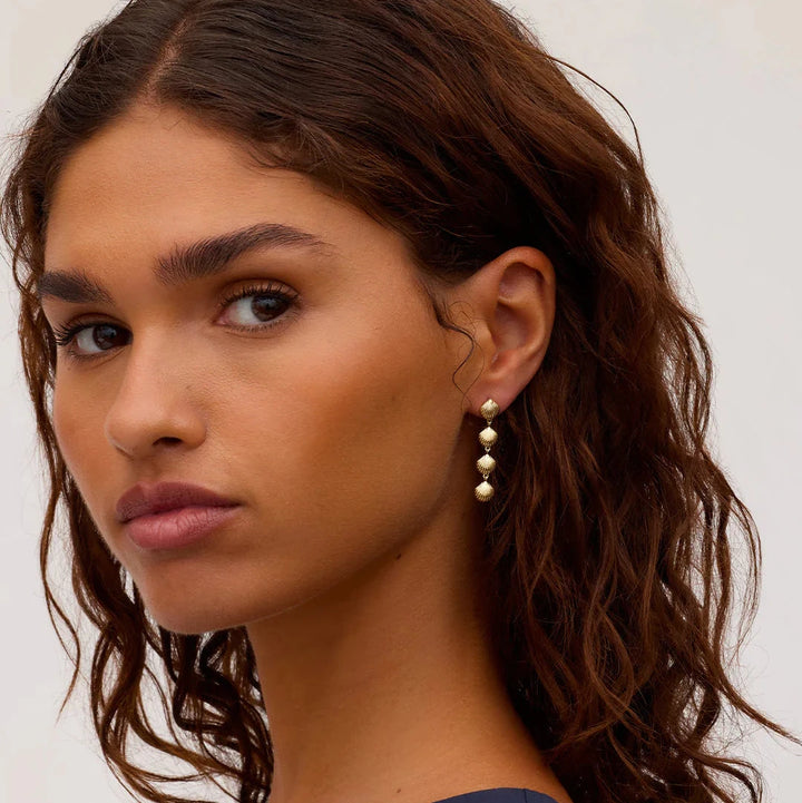 Scallop Mini Drop Earrings - Gold