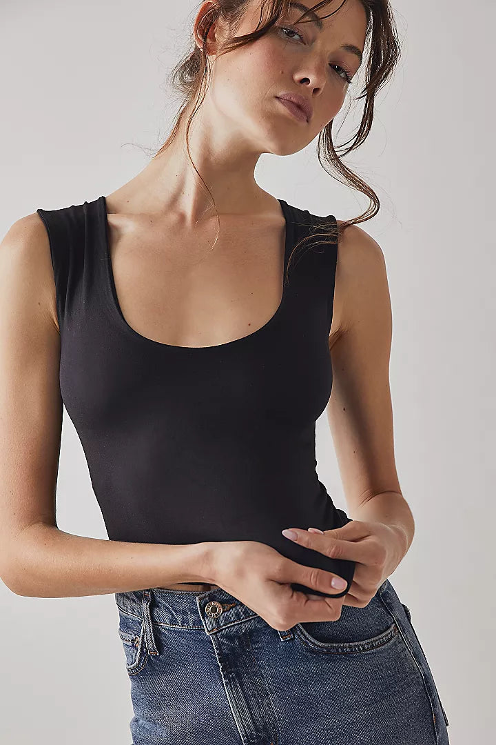 Clean Lines Muscle Cami - Black