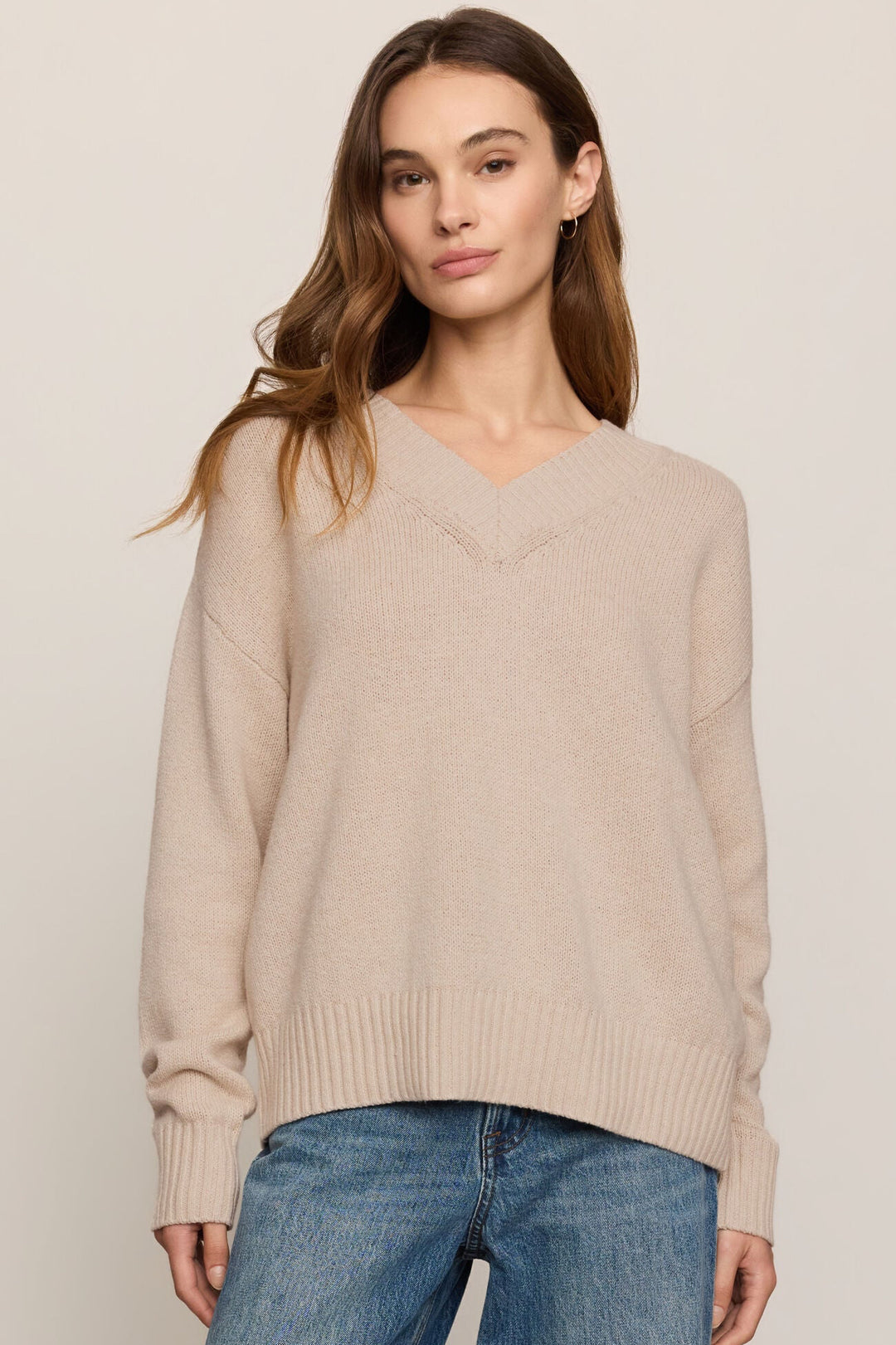 Cloud Spun V-Neck Sweater - Frosted Pearl